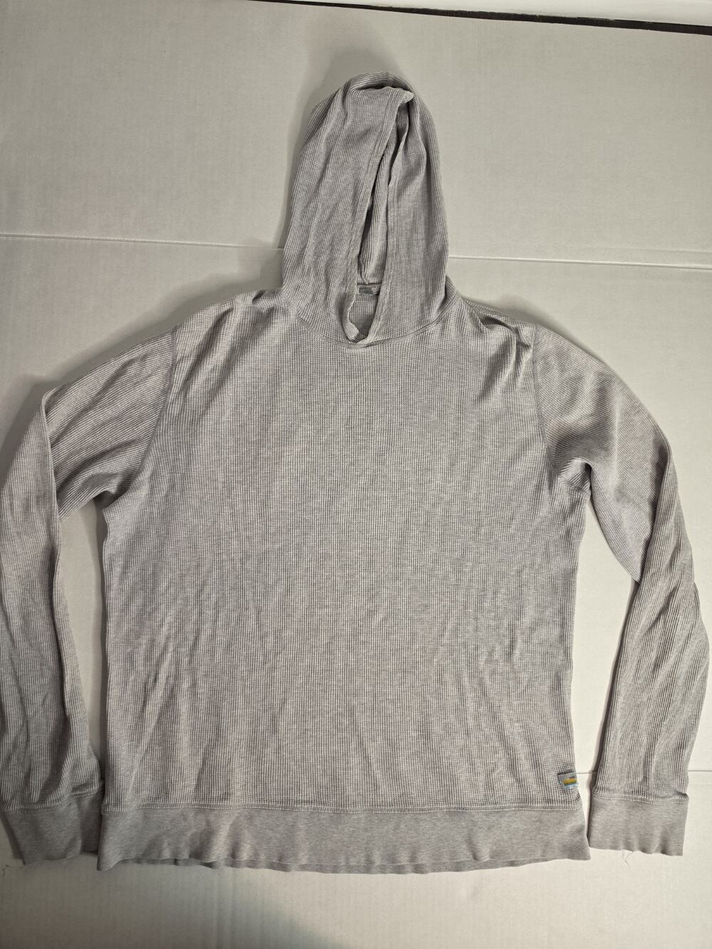 Vuori Hoodie Mens XL Grey Lakewood Waffle Thermal Knit Pullover Hooded